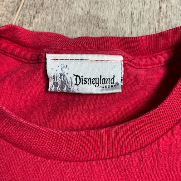 Disneyland resort t shirt red Mickey Mouse size S - Picture 3 of 7